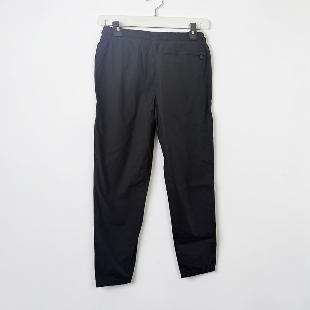 Fabletics The Heights Pant Men’s Size Small Black Athletic Pants EUC Joggers - Picture 7 of 14